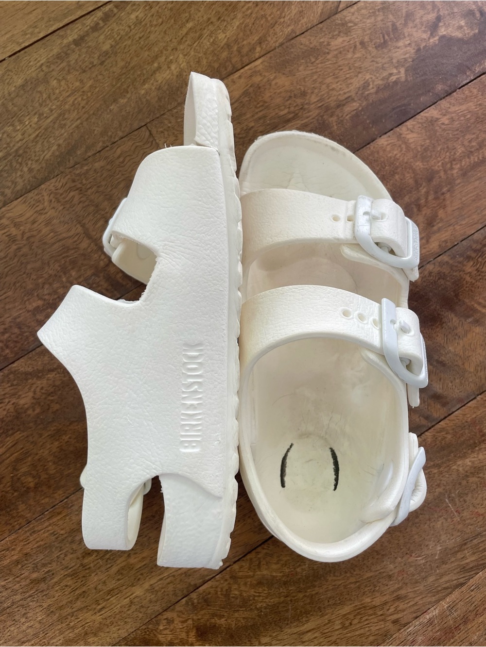 Birkenstock toddler Unisex Milano EVA Sandals, white, size 9